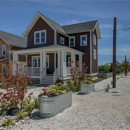 Shifting Gears By Seabrook Hospitality Villa